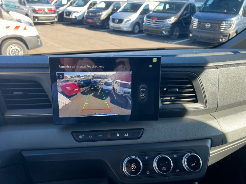 Photo 9 de l'offre de NISSAN INTERSTAR FG L2H2 3T5 2.0 DCI 170CH EUROVIE TEKNA BVA9 + OPTIONS 3600€ à 42540€ chez Bretagne Utilitaires