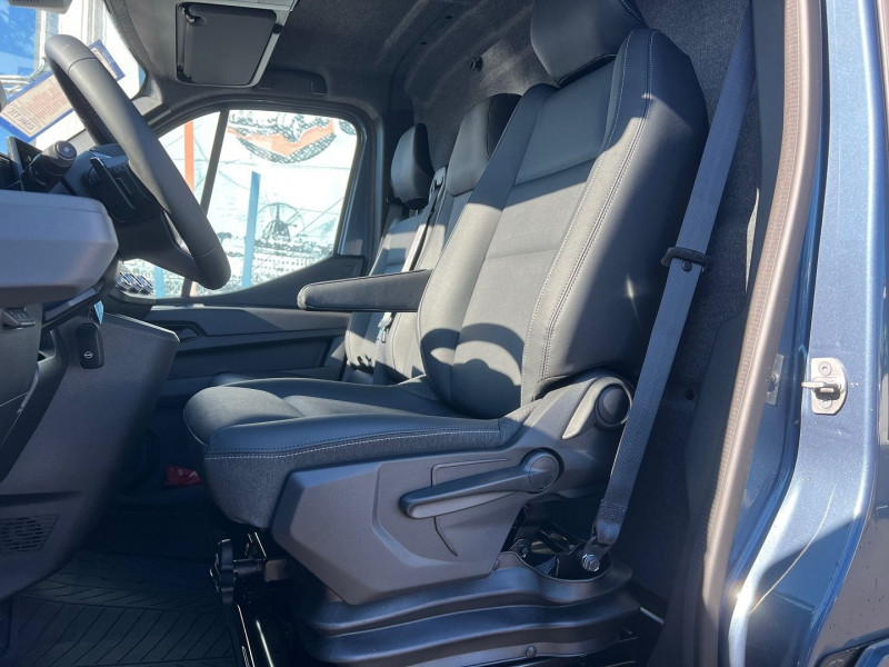 Photo 4 de l'offre de NISSAN INTERSTAR FG L2H2 3T5 2.0 DCI 170CH EUROVIE TEKNA BVA9 + OPTIONS 3600€ à 42540€ chez Bretagne Utilitaires