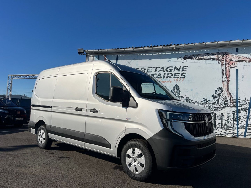 Renault MASTER IV FG F3500 L2H2 2.0 BLUE DCI 170CH BVA9 EXTRA + 1900 E HT D'OPTIONS Diesel GRIS ETOILE Occasion à vendre