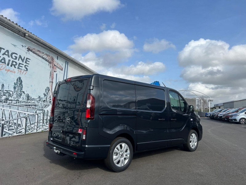 Photo 11 de l'offre de NISSAN PRIMASTAR FG GRIS COMETE L1H1 2.0 DCI 170CH BVA9 TEKNA  + PACK CARGO + ATTELAGE à 39900€ chez Bretagne Utilitaires