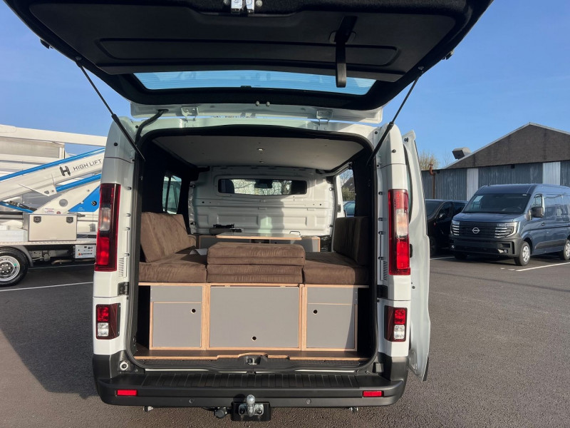 Photo 1 de l'offre de NISSAN PRIMASTAR FG VAN LIFE L1H1 3T0 2.0 DCI 170CH TEKNA BVA à 44940€ chez Bretagne Utilitaires