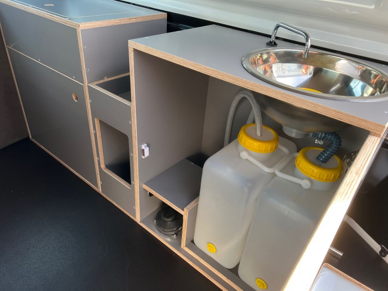 Photo 13 de l'offre de NISSAN PRIMASTAR FG VAN LIFE L1H1 3T0 2.0 DCI 170CH TEKNA BVA à 44940€ chez Bretagne Utilitaires