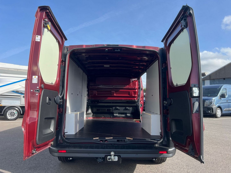 Photo 2 de l'offre de NISSAN PRIMASTAR FG L2H1 2.0 DCI 170CH DCT BVA N-CONNECTA + ATTELAGE à 29900€ chez Bretagne Utilitaires