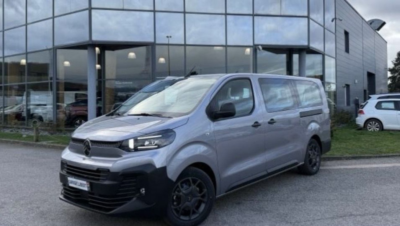 Photo 2 de l'offre de CITROEN JUMPY COMBI 9PL XL 2.2 DIESEL 180CH EAT8 + OPTIONS à 39990€ chez Bretagne Utilitaires