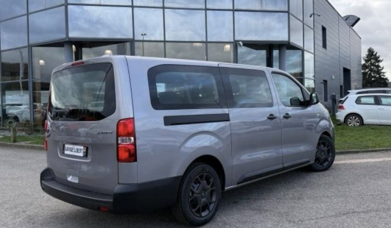 Photo 1 de l'offre de CITROEN JUMPY COMBI 9PL XL 2.2 DIESEL 180CH EAT8 + OPTIONS à 39990€ chez Bretagne Utilitaires