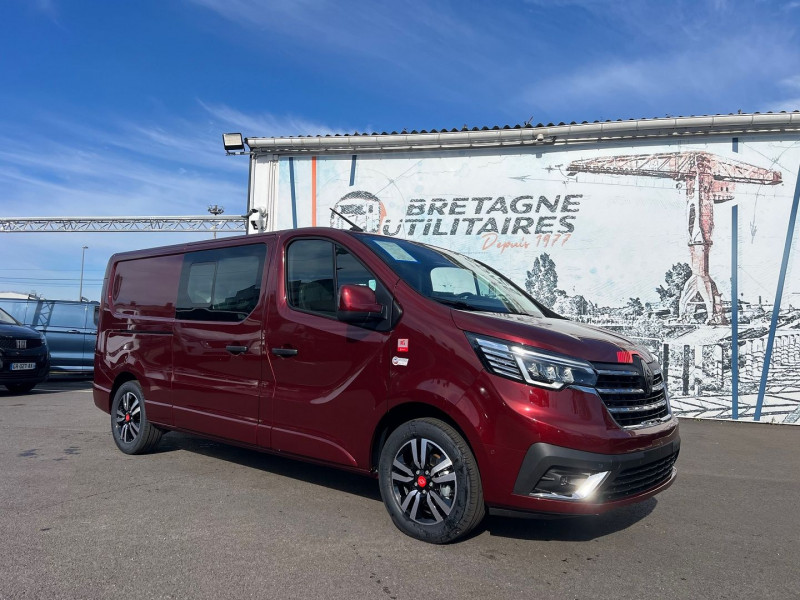 Photo 9 de l'offre de RENAULT TRAFIC III FG NEUF: CARMIN 5 PLACES BVA9 170 CV L2H1 EXCLUSIVE + OPTIONS à 46740€ chez Bretagne Utilitaires