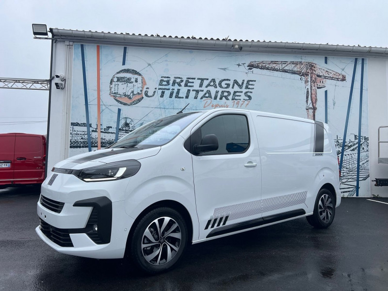Photo 1 de l'offre de FIAT SCUDO FG NEUF: M DIESEL 180CH S&S S-DESIGN EAT8 + OPTIONS 1752 € à 36540€ chez Bretagne Utilitaires