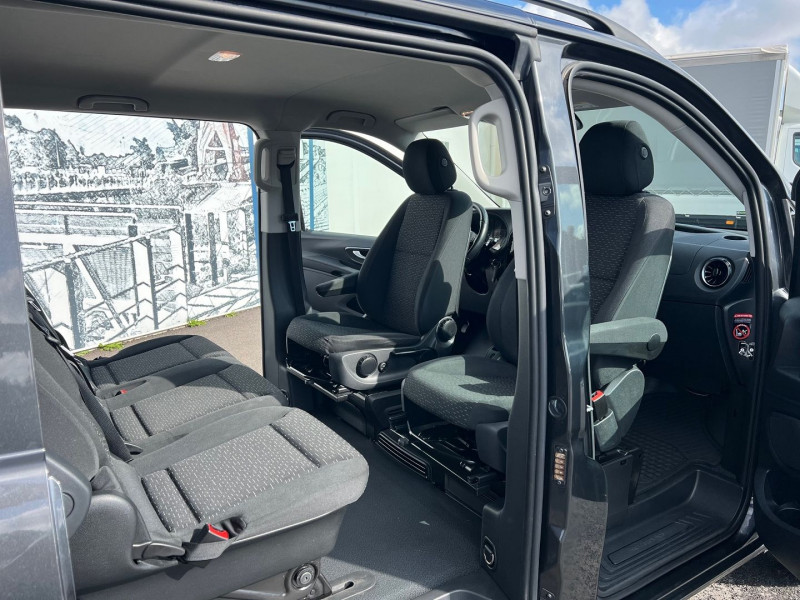 Photo 2 de l'offre de MERCEDES-BENZ VITO 119 CDI 4*4 9G-TRONIC MIXTO LONG SELECT E6 + NBRES OPTIONS à 41940€ chez Bretagne Utilitaires