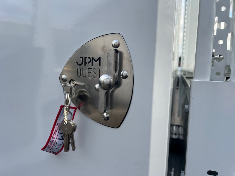 Photo 11 de l'offre de NISSAN INTERSTAR CCB BENNE 2 VANTAUX + COFFRE SECURISE JPM L3 3T5 170CH PROPULSION RJ N-CONNECTA à 53340€ chez Bretagne Utilitaires