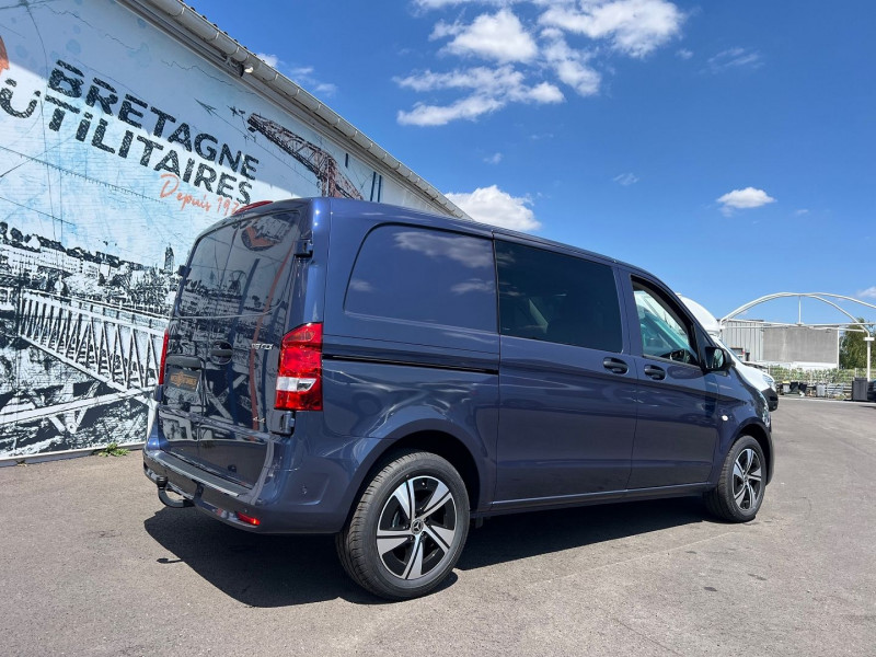 Photo 3 de l'offre de MERCEDES-BENZ VITO FG 4X4 119 CDI MIXTO COMPACT 9G-TRONIC + OPTIONS à 70740€ chez Bretagne Utilitaires