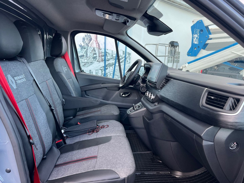 Photo 6 de l'offre de RENAULT TRAFIC III FG NEUF: URBAIN 3T L2H1 170 CV BVA9 EXCLUSIVE + OPTIONS 3450 € à 43140€ chez Bretagne Utilitaires