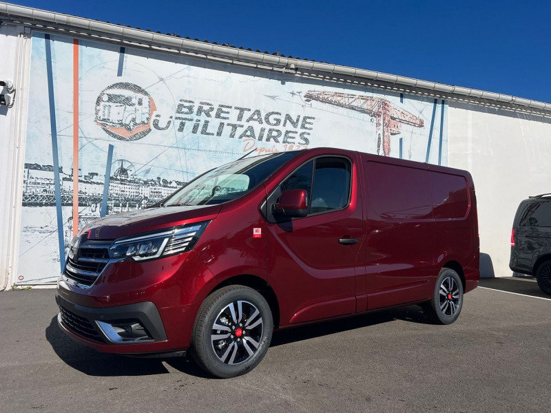 Photo 1 de l'offre de RENAULT TRAFIC III FG NEUF: ROUGE CARMIN L1H1 3T 2.0 BLUE DCI 170CH BVA9 EXCLUSIVE + OPTIONS 4050 € à 41940€ chez Bretagne Utilitaires