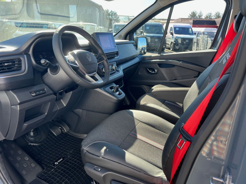Photo 4 de l'offre de RENAULT TRAFIC III FG NEUF: GRIS URBAIN L1H1 DCI 170CH BVA9 EXCLUSIVE + OPTIONS 3450 € à 41940€ chez Bretagne Utilitaires