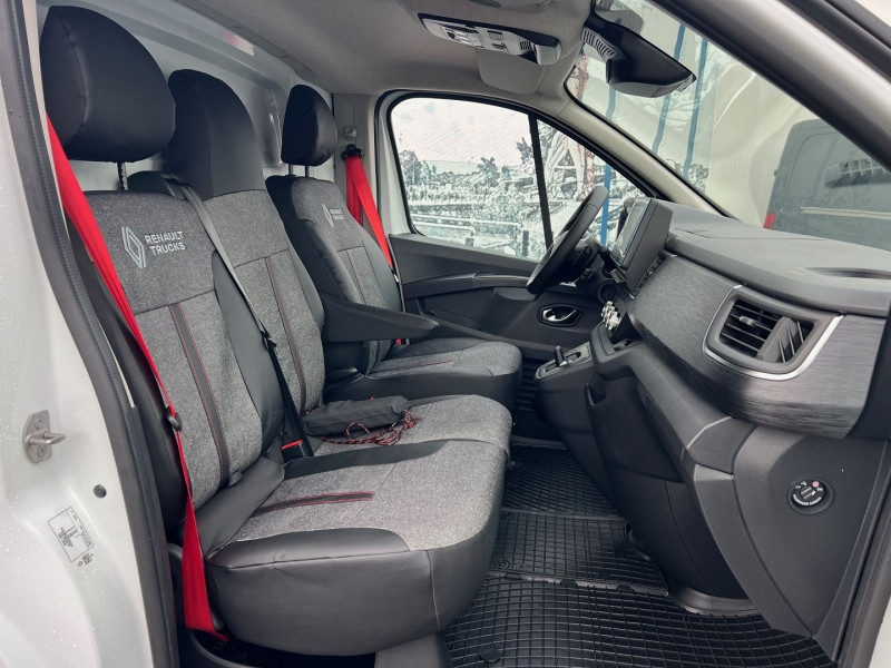 Photo 5 de l'offre de RENAULT TRAFIC III FG NEUF: BLANC 3T L2H1 170 CV BVA9 EXCLUSIVE + OPTIONS 3450 € à 43140€ chez Bretagne Utilitaires