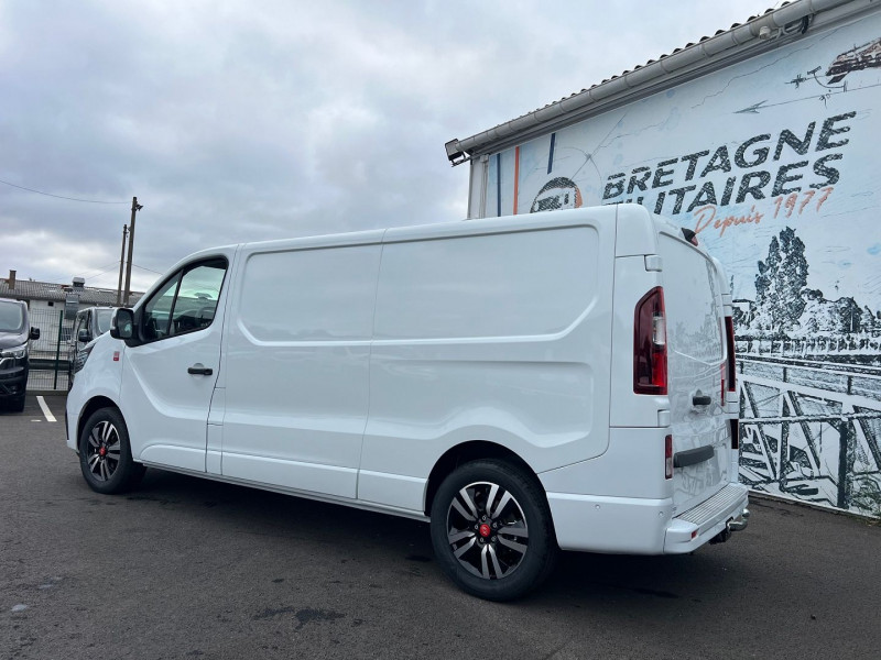 Photo 8 de l'offre de RENAULT TRAFIC III FG NEUF: BLANC 3T L2H1 170 CV BVA9 EXCLUSIVE + OPTIONS 3450 € à 43140€ chez Bretagne Utilitaires