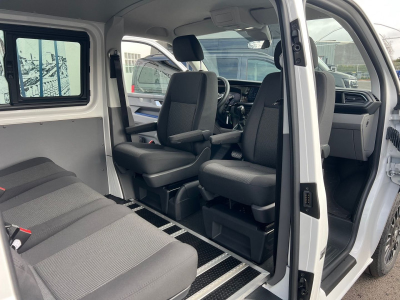 Photo 5 de l'offre de VOLKSWAGEN TRANSPORTER FG T6.1 VAN CAB APPRO L2H1 150 CV DSG7 BUSINESS à 59940€ chez Bretagne Utilitaires
