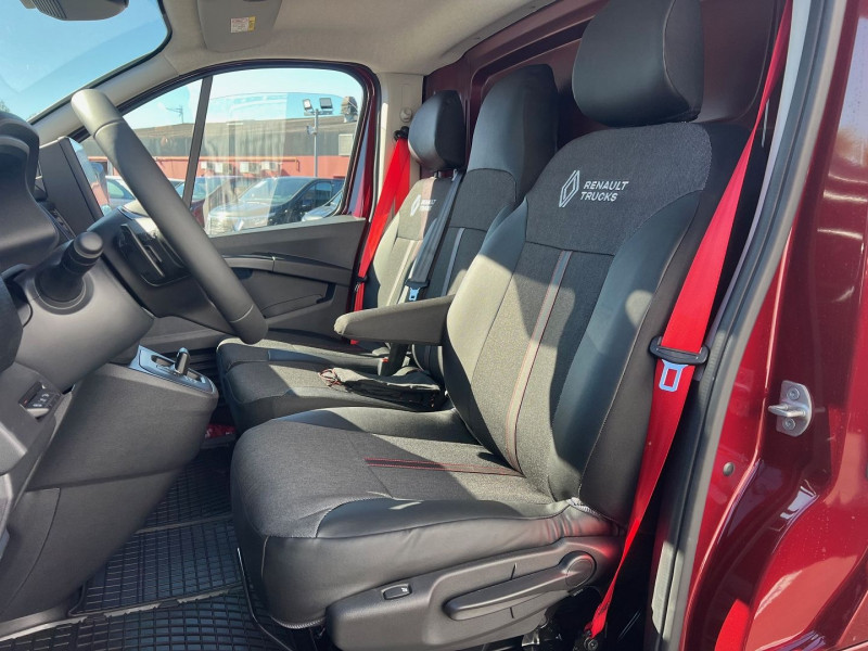 Photo 5 de l'offre de RENAULT TRAFIC III FG NEUF: ROUGE CARMIN L1H1 3T 2.0 BLUE DCI 170CH BVA9 EXCLUSIVE + OPTIONS 4050 € à 41940€ chez Bretagne Utilitaires