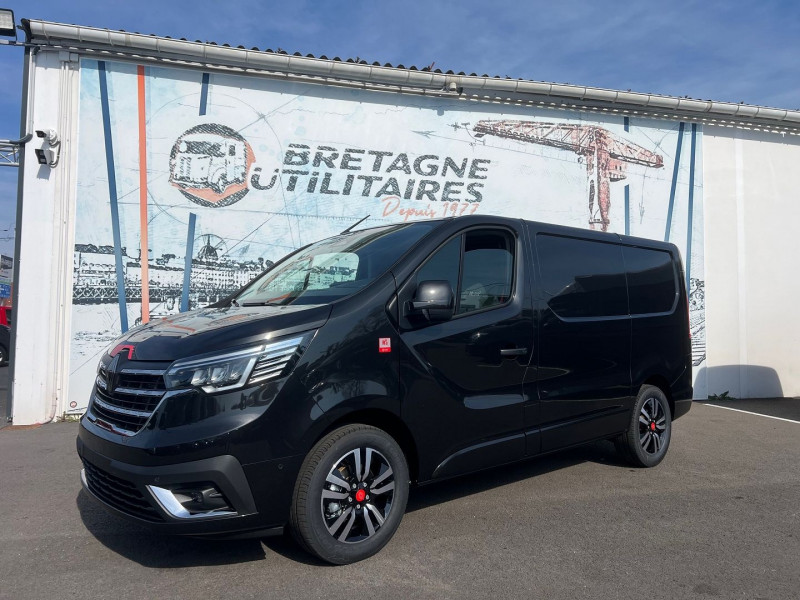 Photo 6 de l'offre de RENAULT TRAFIC III FG NOIR L1H1 3T 2.0 BLUE DCI 170 CV BVA9 EXCLUSIVE + OPTIONS à 41940€ chez Bretagne Utilitaires