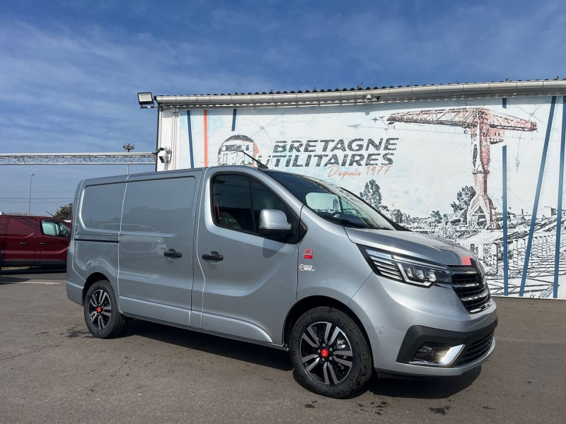 Renault TRAFIC III FG NEUF: GRIS HIGHLAND L1H1 3T 2.0 BLUE DCI 170CH BVA9 EXCLUSIVE + OPTIONS 4050 € Diesel GRIS HIGHLAND Occasion à vendre
