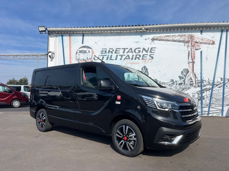 Photo 8 de l'offre de RENAULT TRAFIC III FG NOIR L1H1 3T 2.0 BLUE DCI 170 CV BVA9 EXCLUSIVE + OPTIONS à 41940€ chez Bretagne Utilitaires