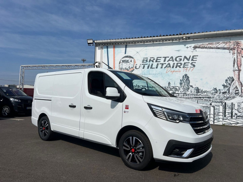 Renault TRAFIC III FG NEUF: BLANC 3T L1H1 170 CV BVA9 EXCLUSIVE + OPTIONS 3450 € Diesel BLANC Occasion à vendre