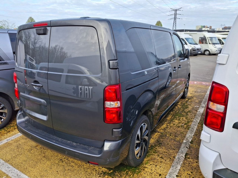 Photo 2 de l'offre de FIAT SCUDO FG NEUF: M 2.2 DIESEL 180CH EAT8 S-DESIGN + OPTIONS 2400 € à 37140€ chez Bretagne Utilitaires