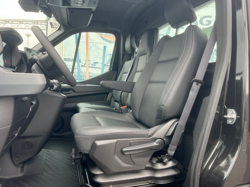 Photo 5 de l'offre de NISSAN INTERSTAR CCB NEUF: NOIR PLATEAU 4700 X 2200 L4 3T5 2.0 DCI 170CH PROPULSION RJ TEKNA + OPTION à 52740€ chez Bretagne Utilitaires