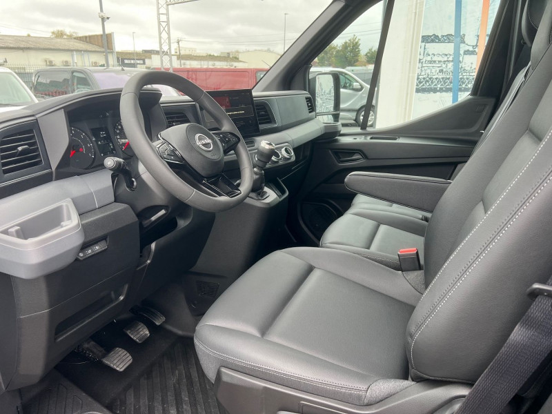 Photo 4 de l'offre de NISSAN INTERSTAR CCB NEUF: NOIR PLATEAU 4700 X 2200 L4 3T5 2.0 DCI 170CH PROPULSION RJ TEKNA + OPTION à 52740€ chez Bretagne Utilitaires
