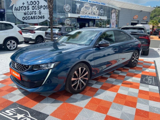 Acheter PEUGEOT 508 BlueHDi 180 EAT8 GT LINE Night Vision Drive Assist + Attel chez SN Diffusion