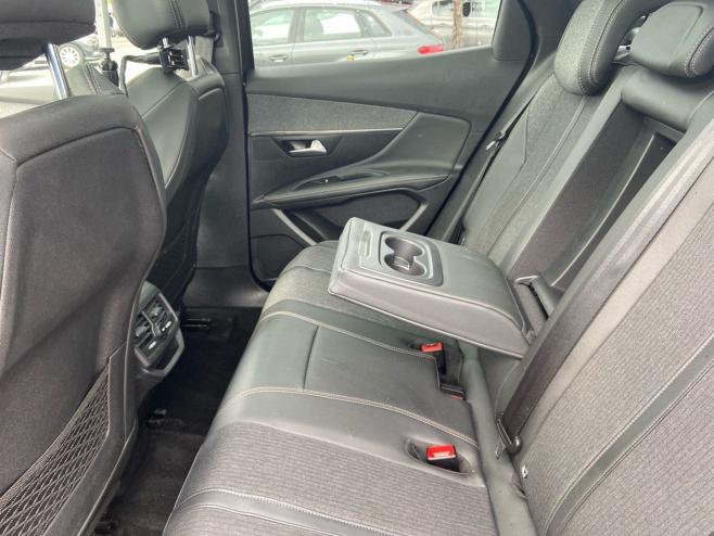 PEUGEOT 3008 en vente à Toulouse chez votre mandataire automobile