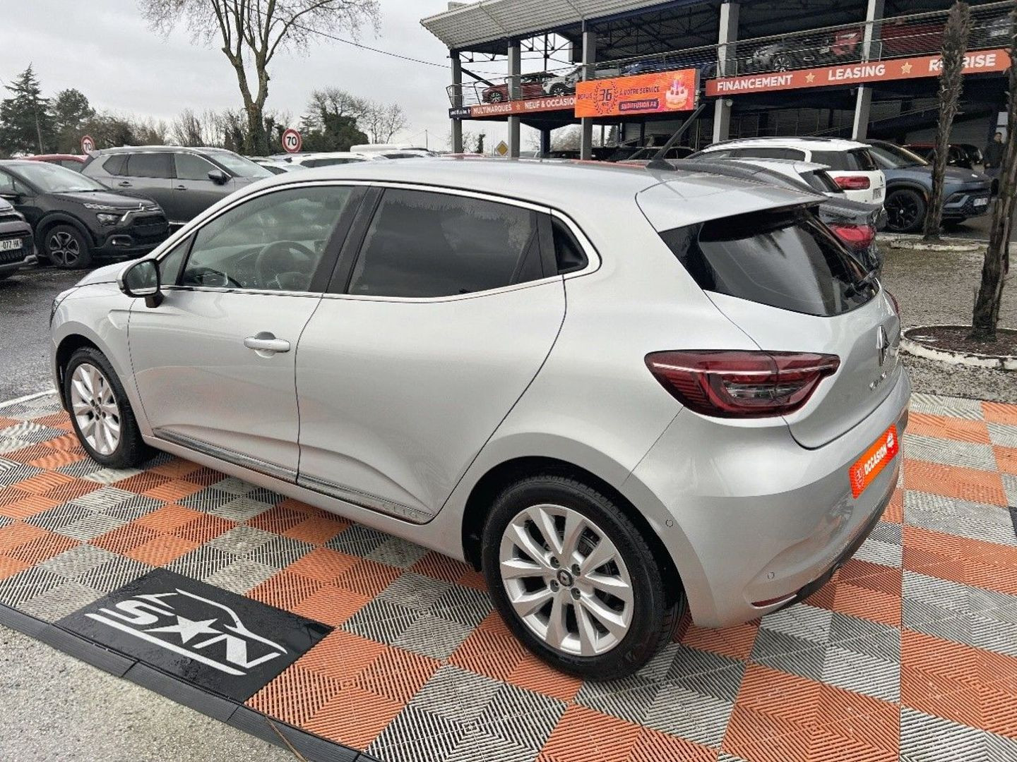 RENAULT Clio en vente à Toulouse chez votre mandataire automobile