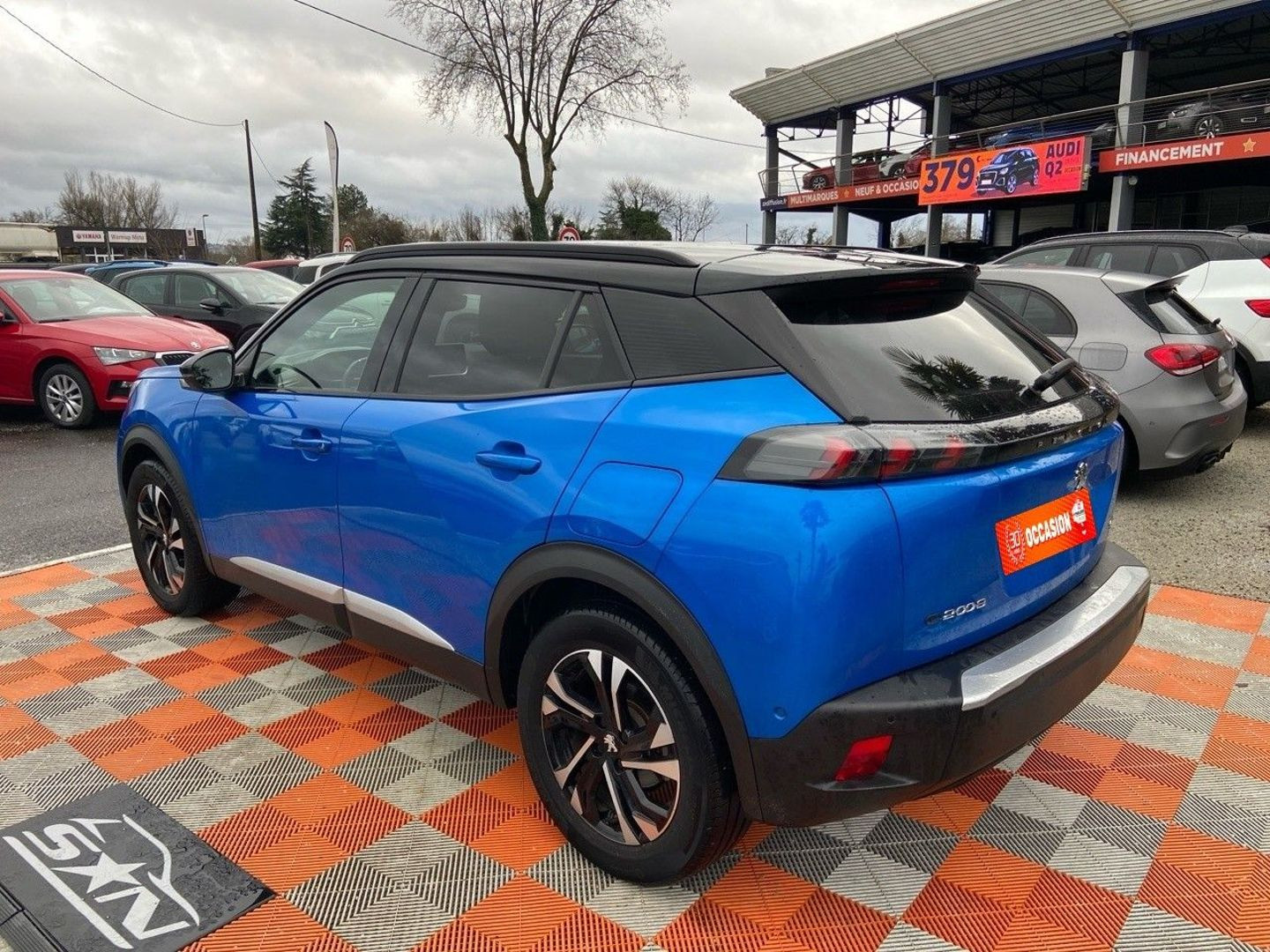 PEUGEOT E-2008 en vente à Toulouse chez votre mandataire automobile