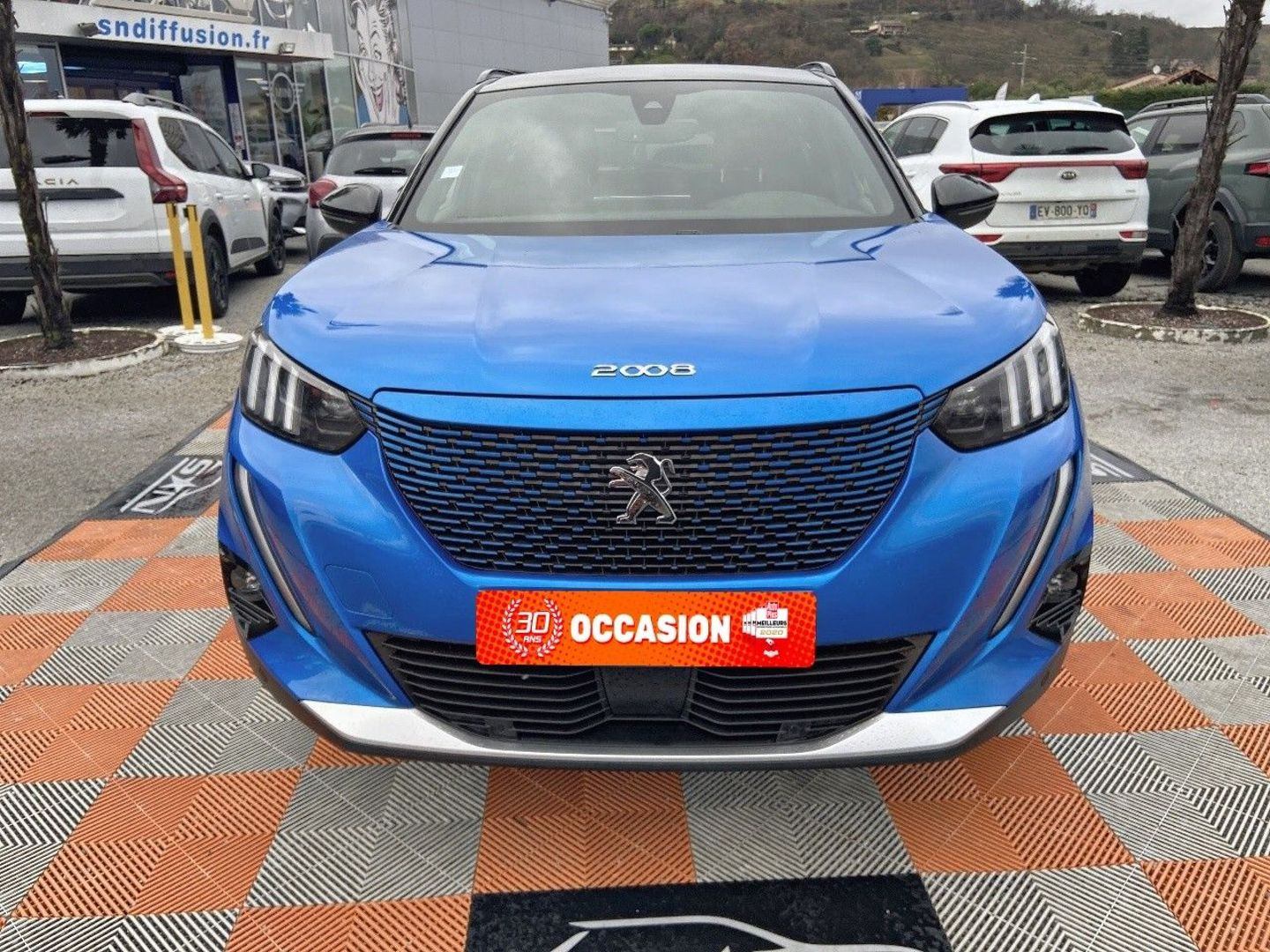 PEUGEOT E-2008 en vente à Toulouse chez votre mandataire automobile