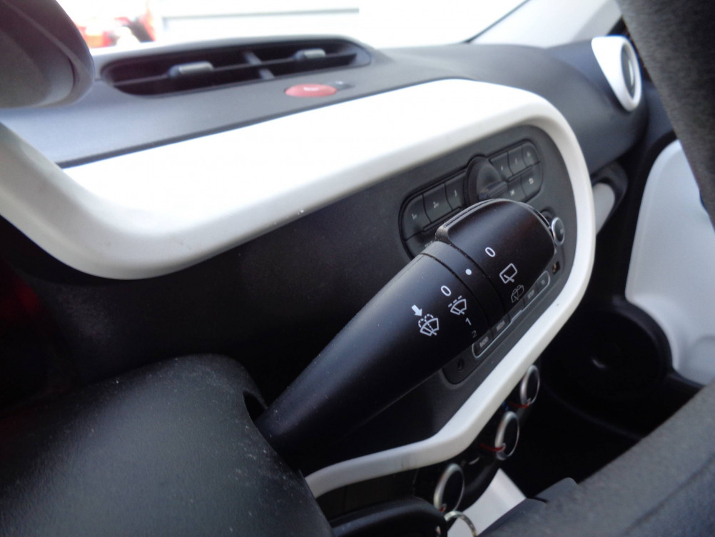Acheter Renault Twingo 3 Twingo III 1.0 SCe 70 E6C Limited 5p occasion dans les concessions du Groupe Faurie