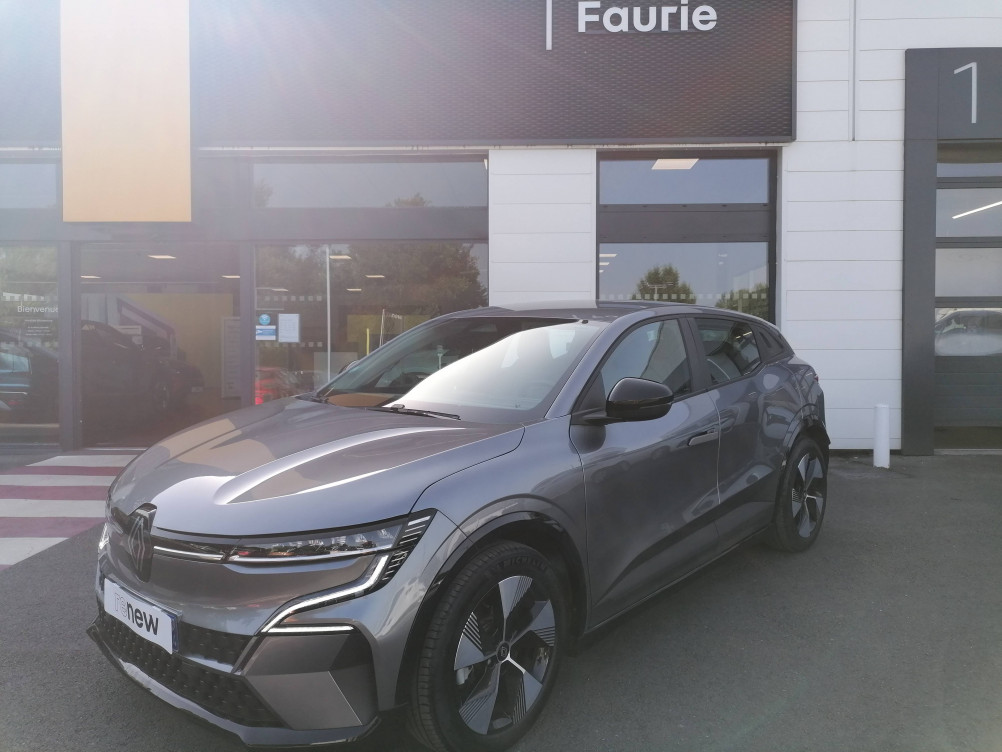 Acheter Renault Megane E-Tech Megane E-Tech EV60 220 ch super charge Equilibre 5p occasion dans les concessions du Groupe Faurie