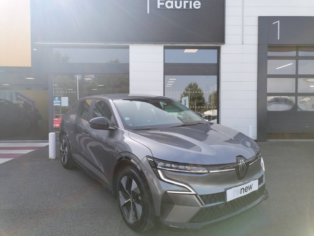 Acheter Renault Megane E-Tech Megane E-Tech EV60 220 ch super charge Equilibre 5p occasion dans les concessions du Groupe Faurie
