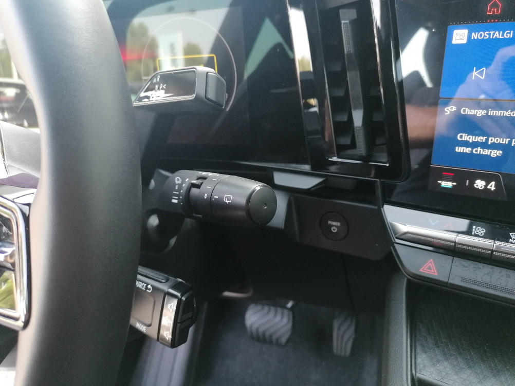 Acheter Renault Megane E-Tech Megane E-Tech EV60 220 ch super charge Equilibre 5p occasion dans les concessions du Groupe Faurie