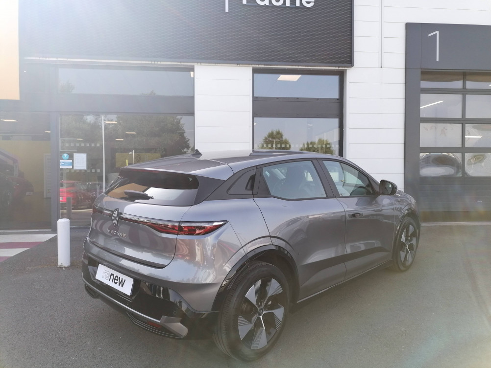 Acheter Renault Megane E-Tech Megane E-Tech EV60 220 ch super charge Equilibre 5p occasion dans les concessions du Groupe Faurie