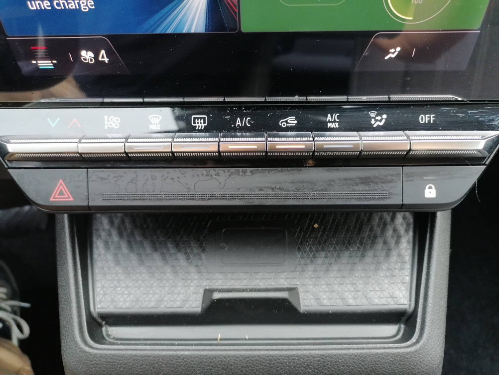 Acheter Renault Megane E-Tech Megane E-Tech EV60 220 ch super charge Equilibre 5p occasion dans les concessions du Groupe Faurie