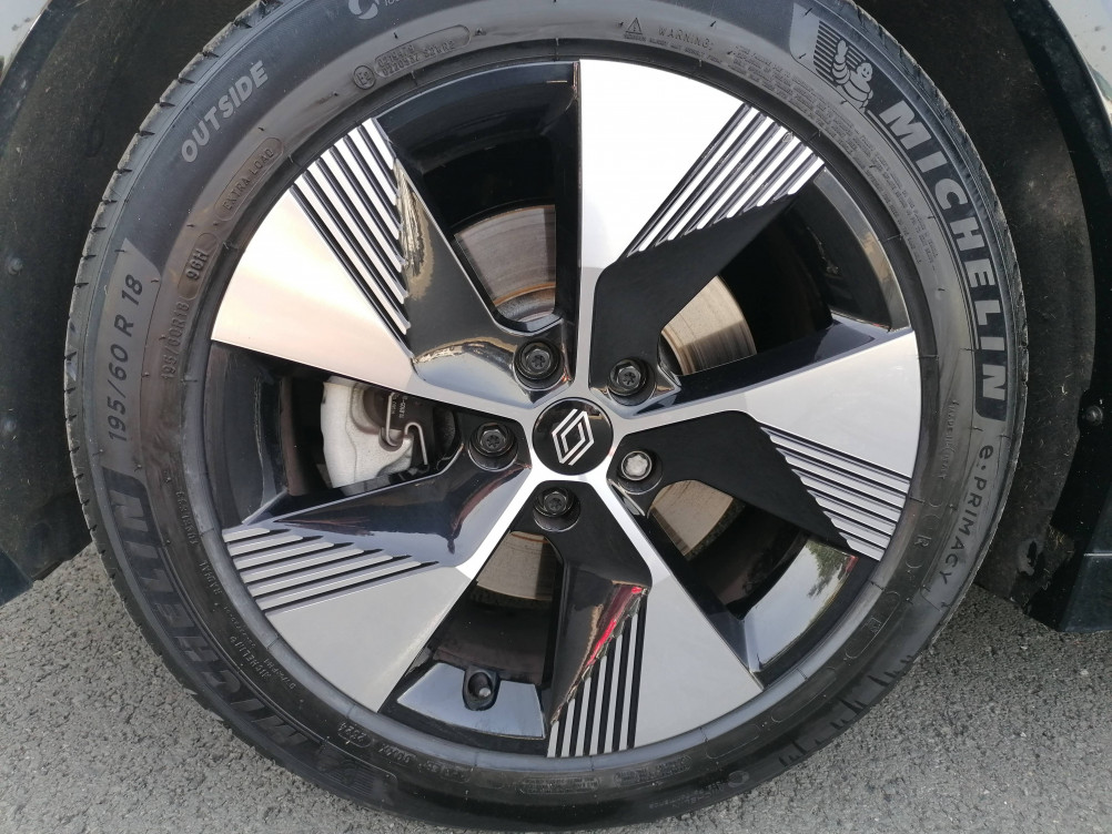 Acheter Renault Megane E-Tech Megane E-Tech EV60 220 ch super charge Equilibre 5p occasion dans les concessions du Groupe Faurie