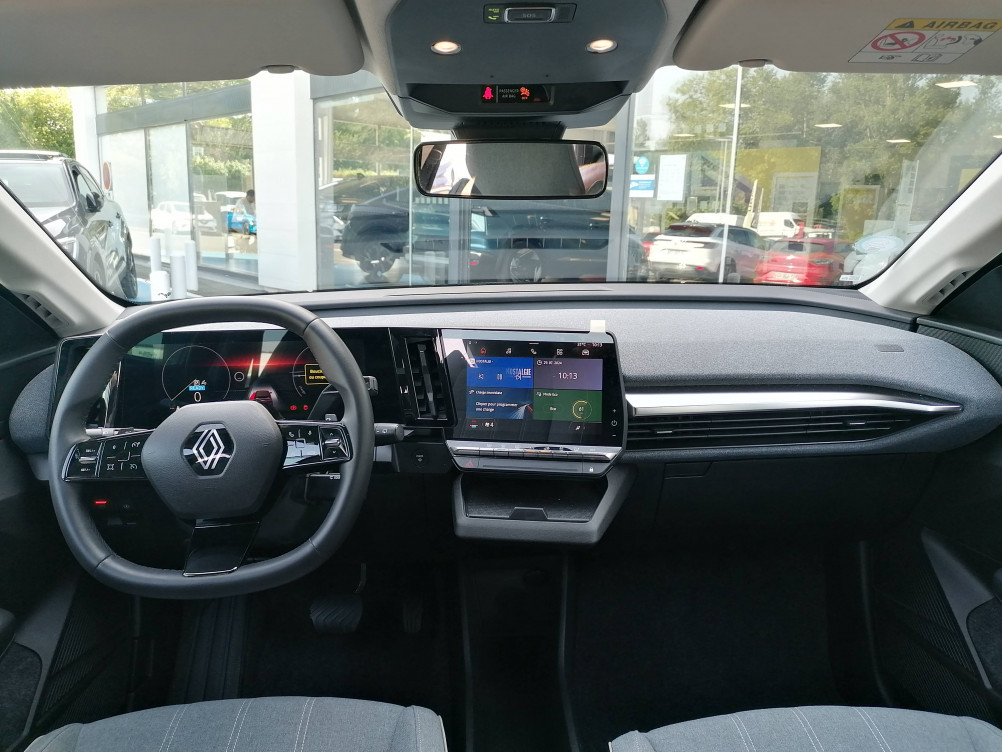 Acheter Renault Megane E-Tech Megane E-Tech EV60 220 ch super charge Equilibre 5p occasion dans les concessions du Groupe Faurie