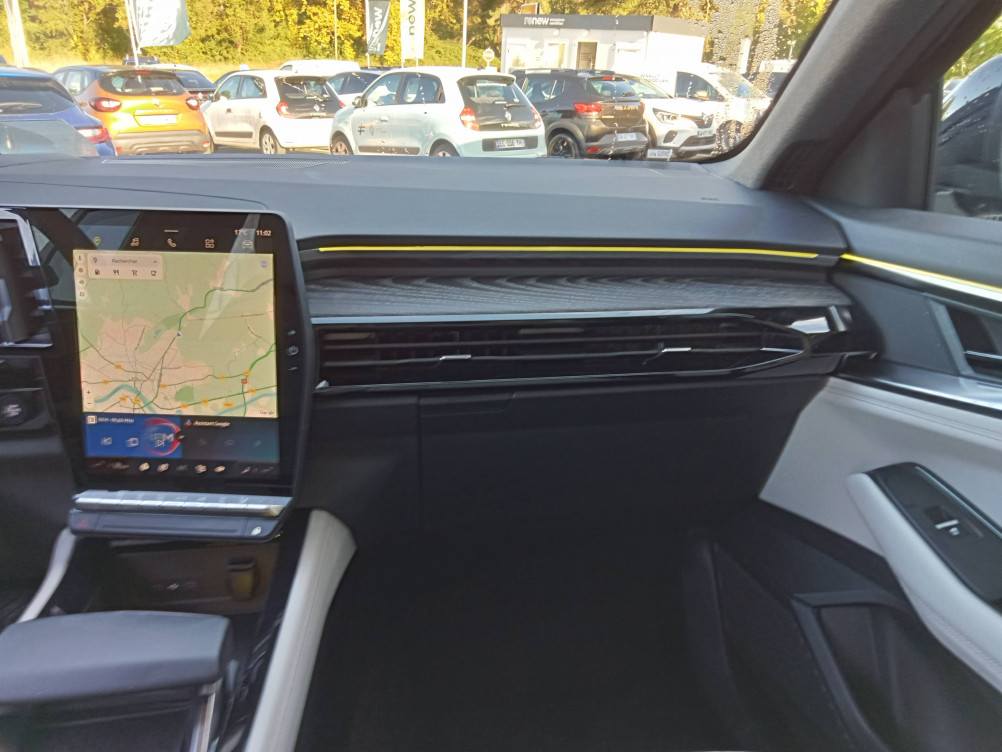 Acheter Renault Espace 6 Espace E-Tech hybrid 200 Iconic 5p occasion dans les concessions du Groupe Faurie