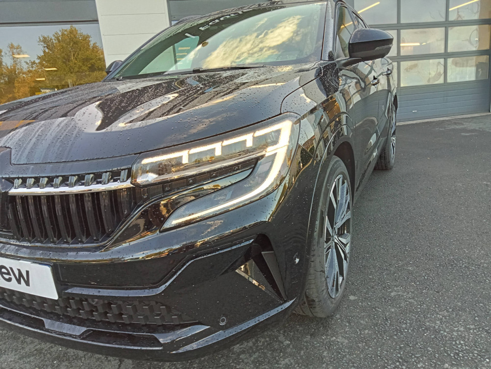 Acheter Renault Espace 6 Espace E-Tech hybrid 200 Iconic 5p occasion dans les concessions du Groupe Faurie