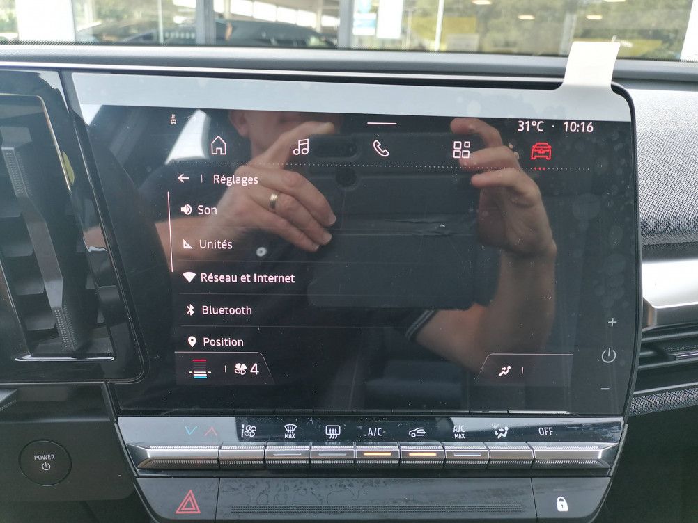 Acheter Renault Megane E-Tech Megane E-Tech EV60 220 ch super charge Equilibre 5p occasion dans les concessions du Groupe Faurie