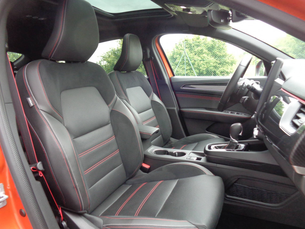 Acheter Renault Arkana Arkana TCe 160 EDC FAP - 22 R.S. Line 5p occasion dans les concessions du Groupe Faurie