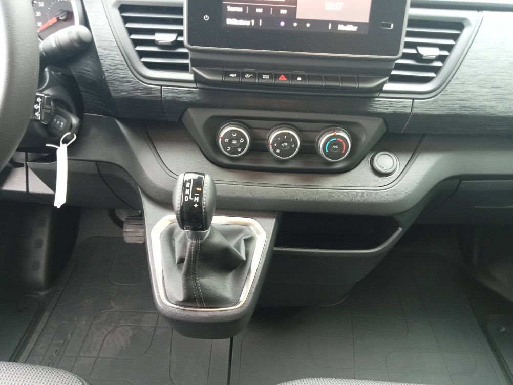 Acheter Renault Trafic 3 Trafic L2 dCi 150 Energy S&S EDC Zen 4p occasion dans les concessions du Groupe Faurie