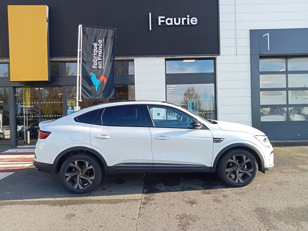 Acheter Renault Arkana Arkana TCe 140 EDC FAP - 22 R.S. Line 5p occasion dans les concessions du Groupe Faurie