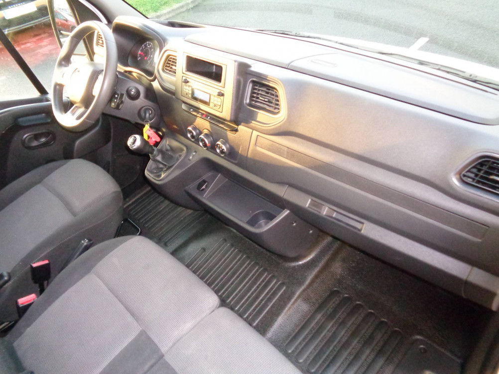 Acheter Renault Master 3 MASTER CC PROP RJ3500 PAF AR COURT L2 DCI 130 GRAND CONFORT 2p occasion dans les concessions du Groupe Faurie