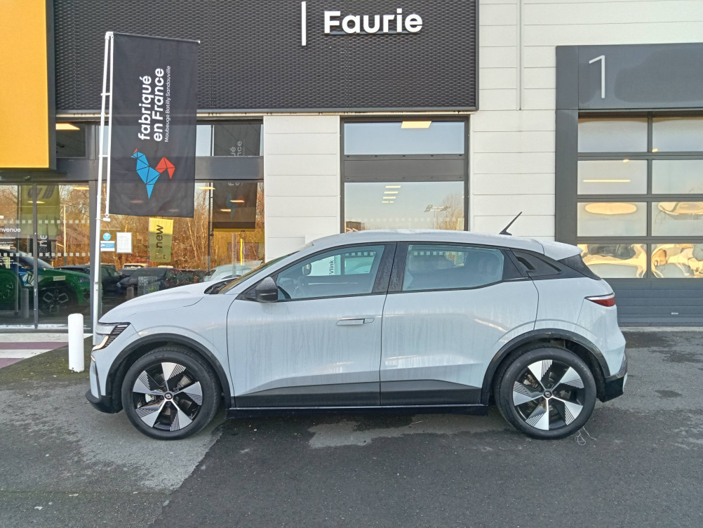 Acheter Renault Megane E-Tech Megane E-Tech EV60 220 ch super charge Equilibre 5p occasion dans les concessions du Groupe Faurie