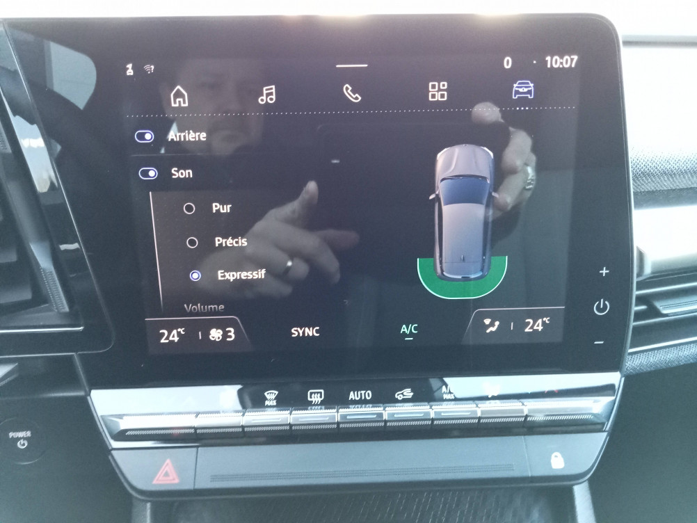 Acheter Renault Megane E-Tech Megane E-Tech EV60 220 ch super charge Equilibre 5p occasion dans les concessions du Groupe Faurie